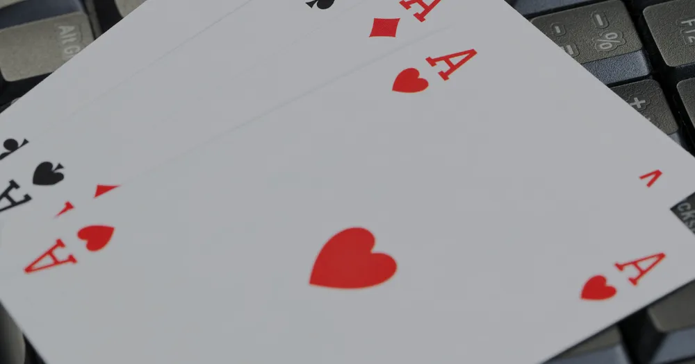 Os 5 erros que mais fazem você perder ROI no poker online (e como evitar cada um deles)